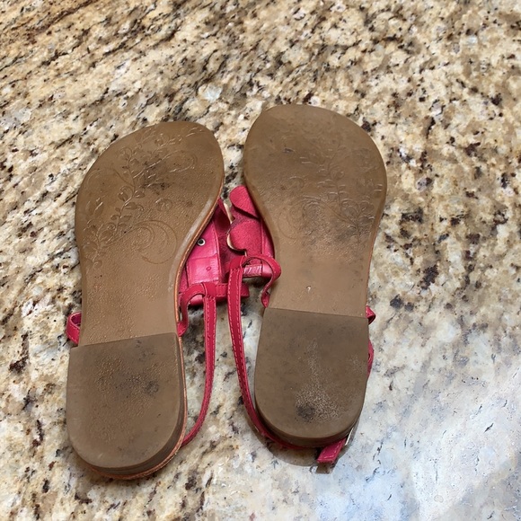 Leather and suede sandals, pink flower, size 7.5 - Picture 2 of 4